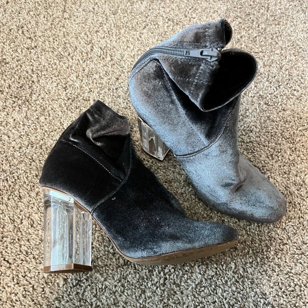 Velvet booties